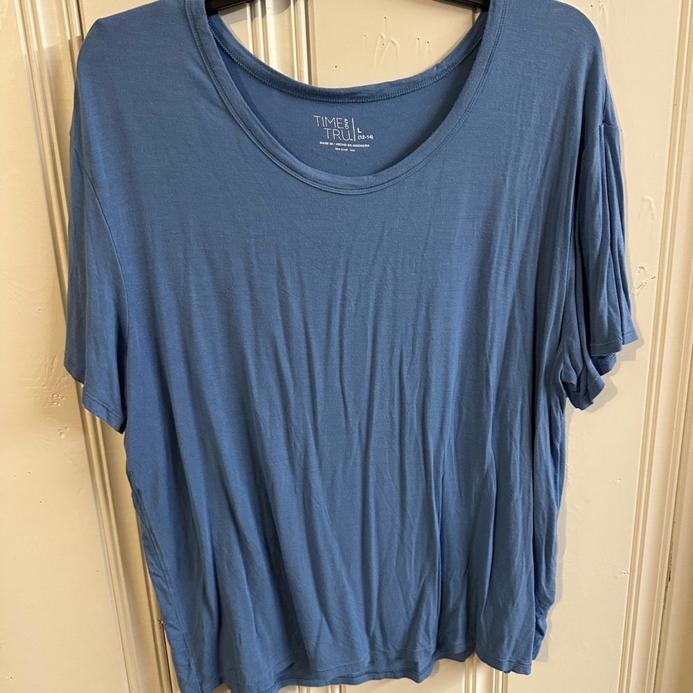 Time and Tru Blue Relaxed Ribbed T-Shirt